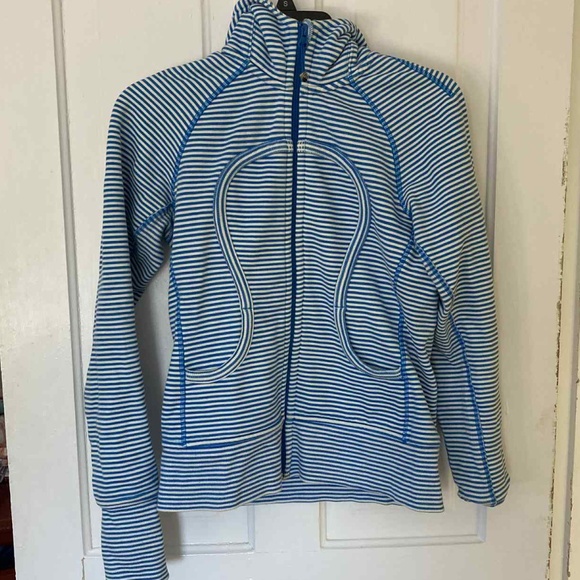 Lululemon scuba size 6 - Picture 1 of 2